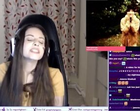 Sweet Anita Tourettes CUMS during Livestream !twitch Thots!