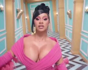 Cardi B - WAP Feat. Megan Thee Stallion Perfect Cut