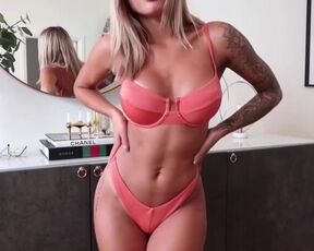 Swedish Youtuber Antonija Mandir Testing Bikinis