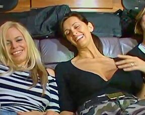 Lesbian threesome before blowjobs and a fuck