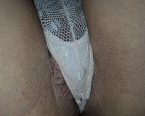 Squeezing my hairy vagina