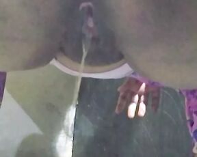 Big Ass Bhabhi Pee Show For Her Ex Lover