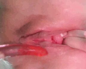 masturbating befoer shower 2