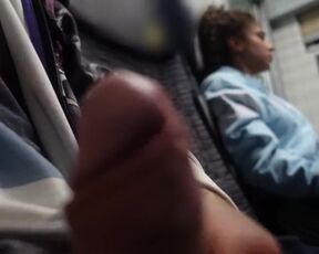 Italian consciuta gives me a blowjob on the train