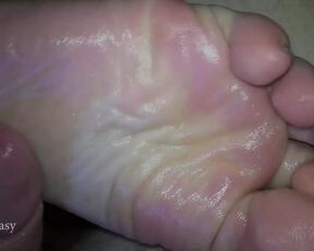 Reverse Footjob - Perfect Soles and Feet - Great Ass POV